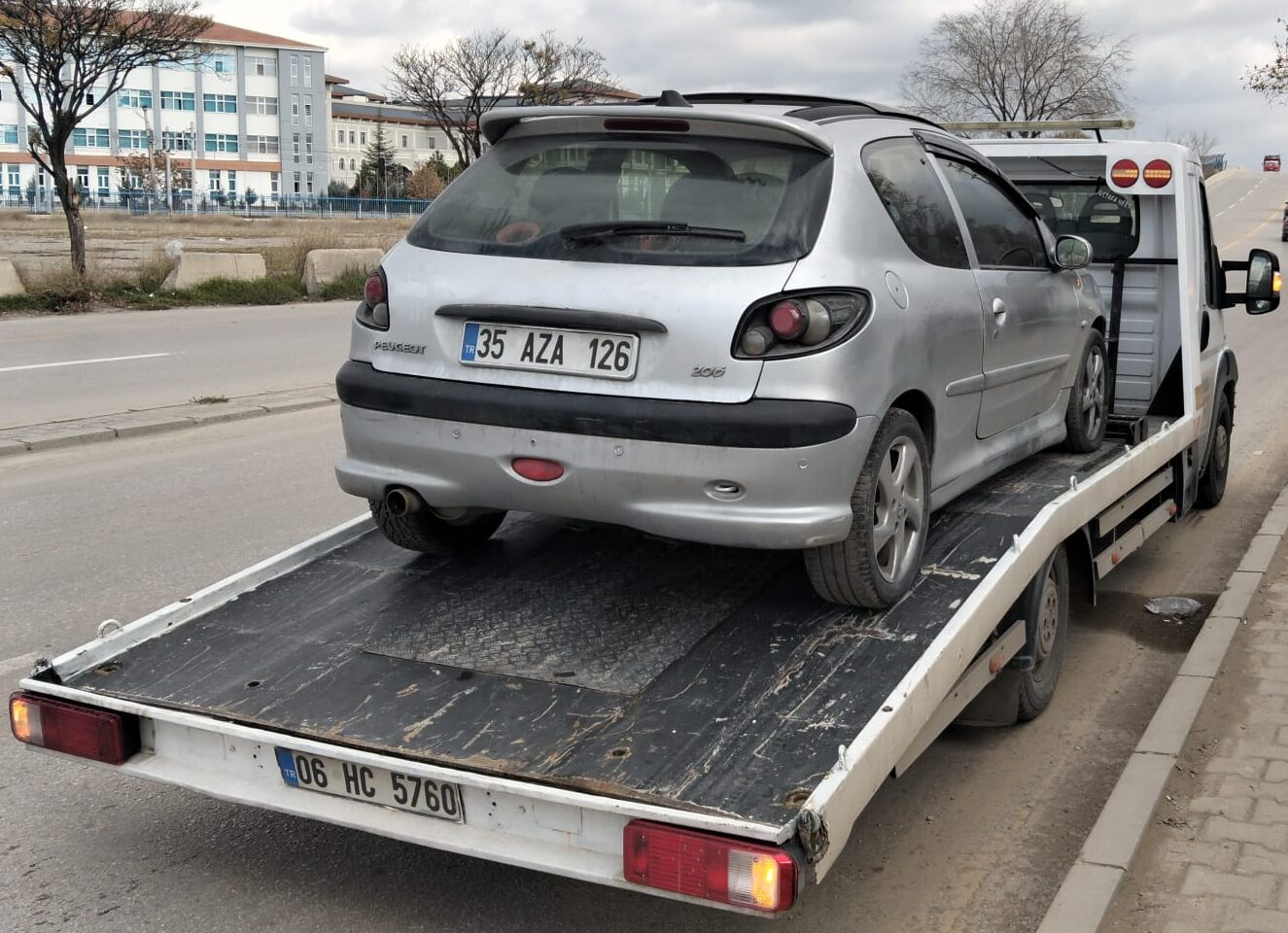 Home whatsapp image 2025 12 26 at 00.43.26